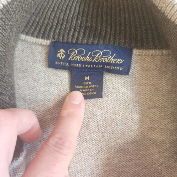 EUC Brooks Brothers Italian Merino Wool Pullover, Size M - Picture 2 of 5